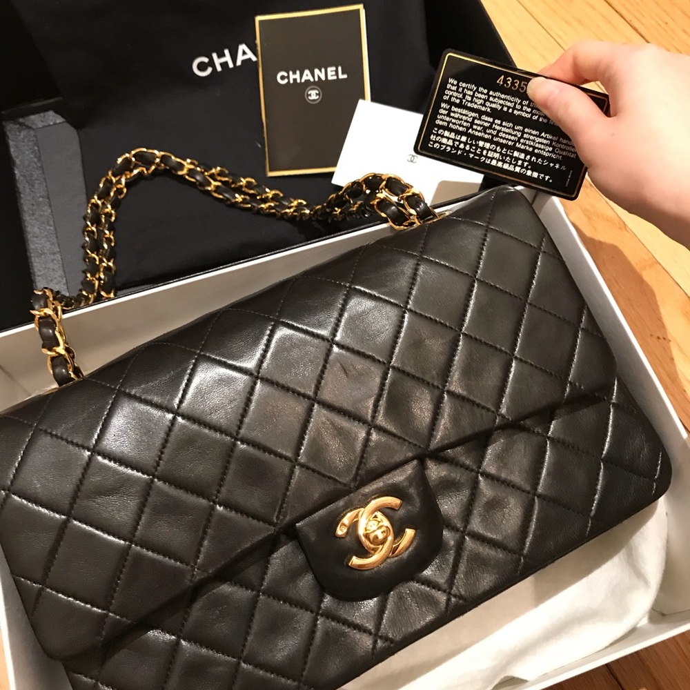 Chanel vintage 2.55